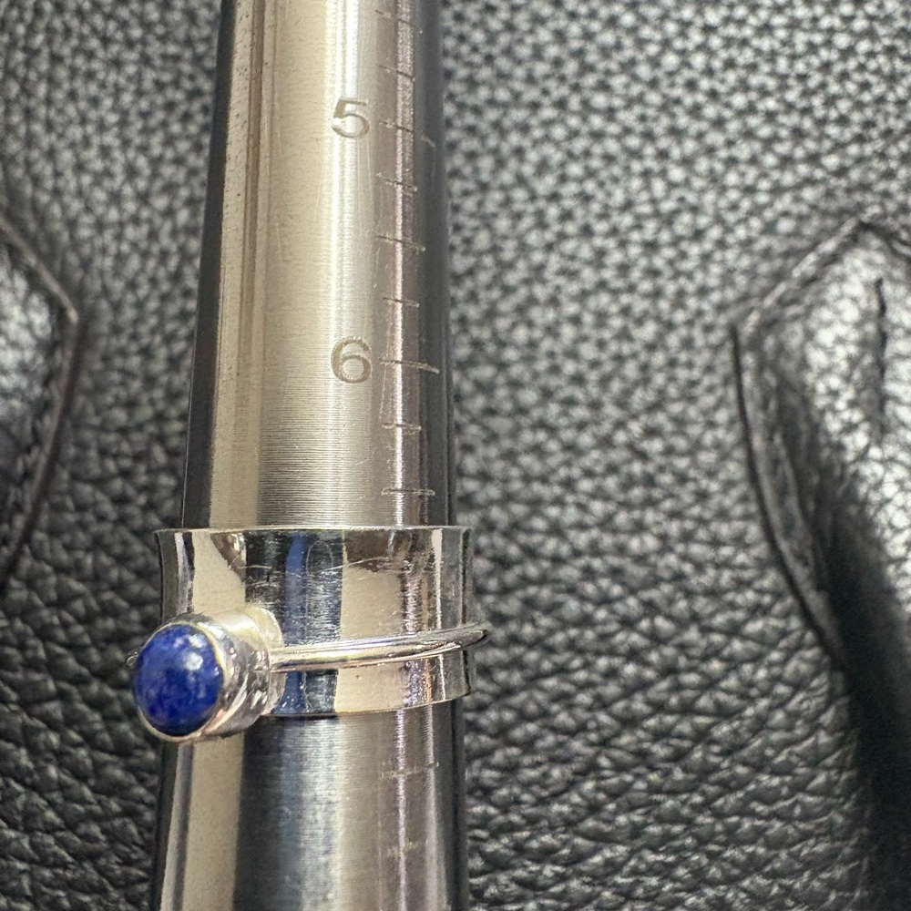 Silver Ring with Blue Stone spinner style - Picture 3 of 4
